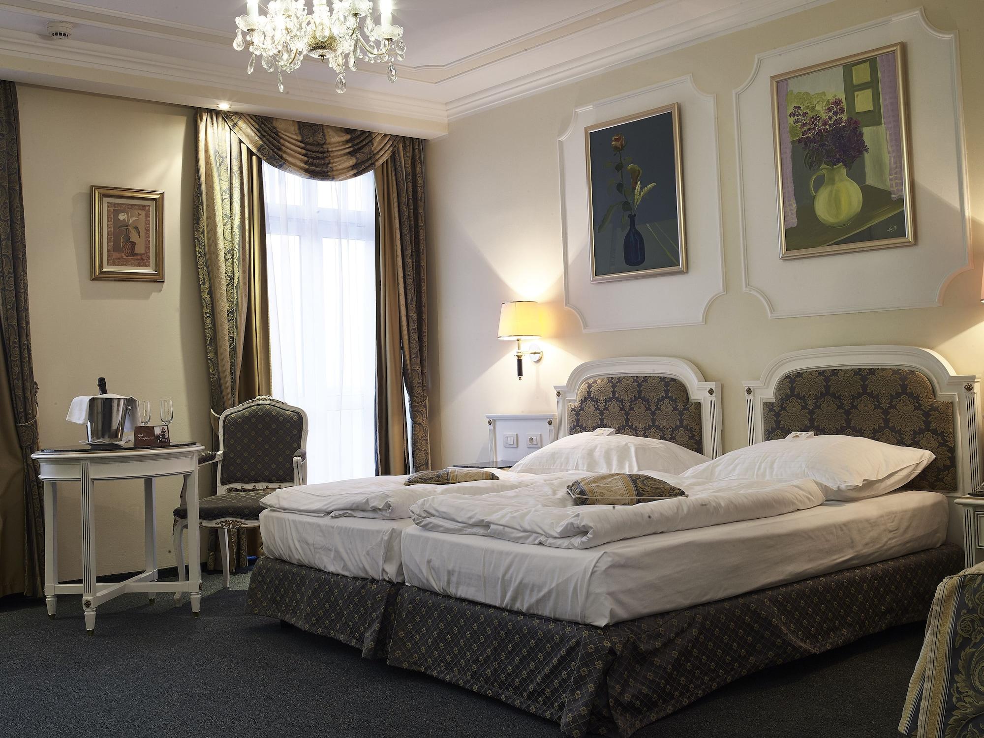 Esplanade Spa And Golf Resort Mariánské Lázně Kültér fotó