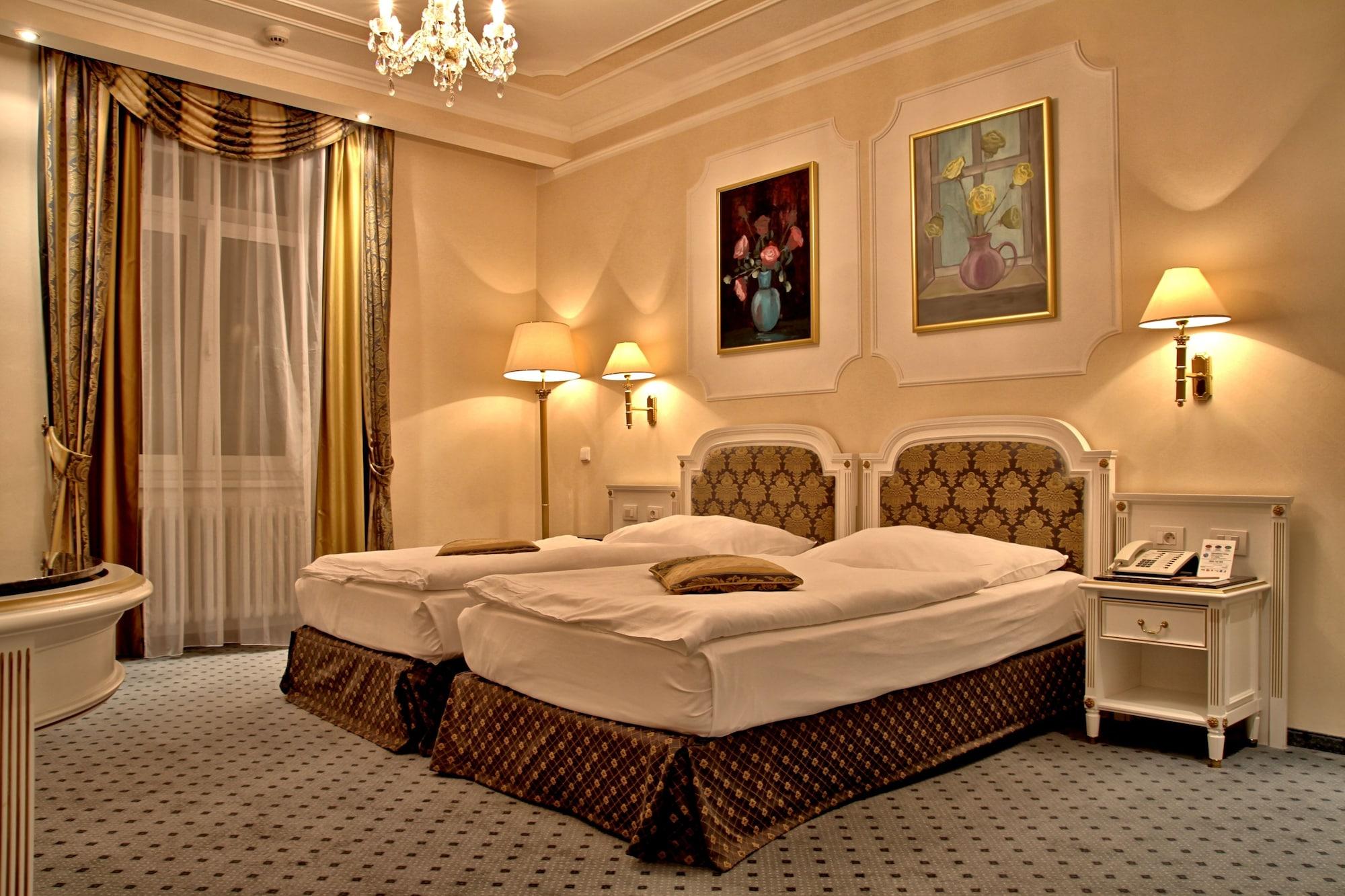 Esplanade Spa And Golf Resort Mariánské Lázně Kültér fotó