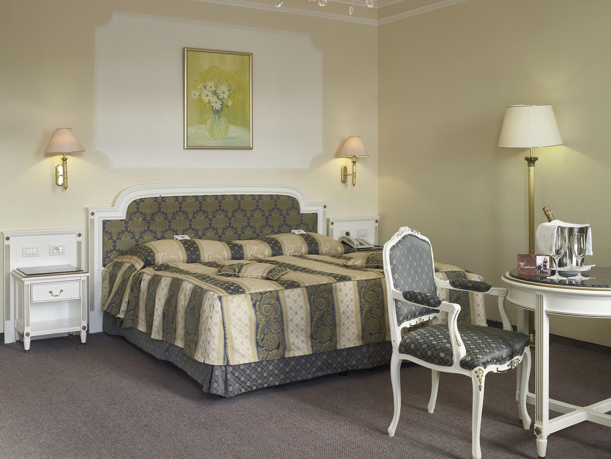 Esplanade Spa And Golf Resort Mariánské Lázně Kültér fotó